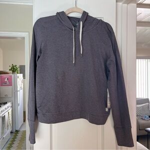 NWT Vuori Halo Essential Hoodie